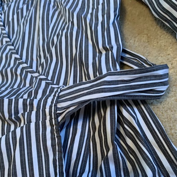 NWT Covington Muted Black and White Striped 3/4 Sleeve Wrap Blouse Size XL - Picture 8 of 14